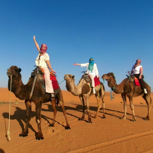 White Desert Trekking Expedition Egypt: Hiking Through the Western Desert